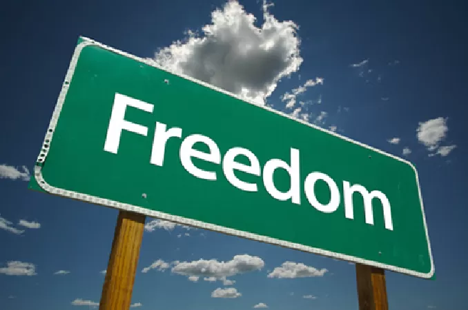 Freedom to make payments - Tự do thanh toán