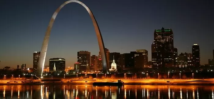 Cổng vòm trời Gateway Arch - St. Louis, Hợp chủng quốc Hoa Kỳ