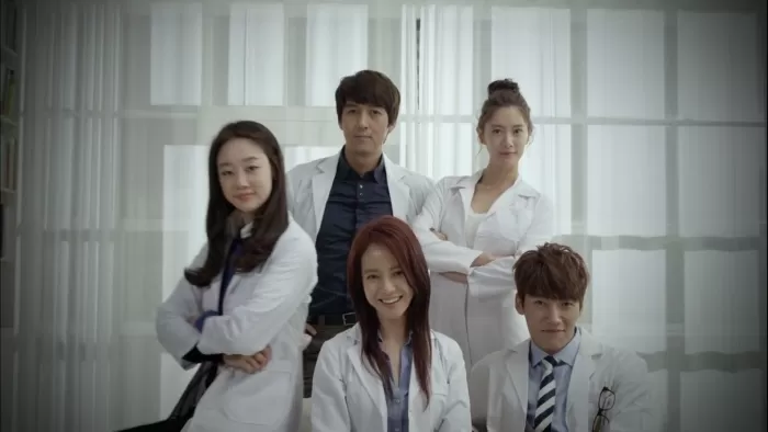 Emergency Couple – Cặp đôi oan gia (2014)