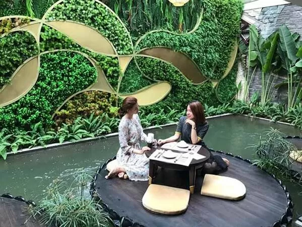 Eden Cafe