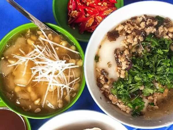 Bánh đúc nóng Oanh Hòe Nhai