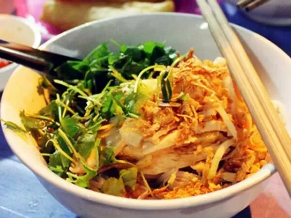 Phở trộn cô Liên Hà Nội