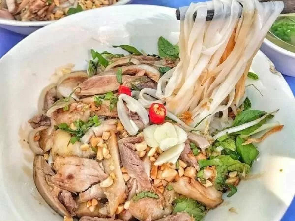 Quán Phở bò, Phở trộn Hà Nội – Lý Quốc Sư