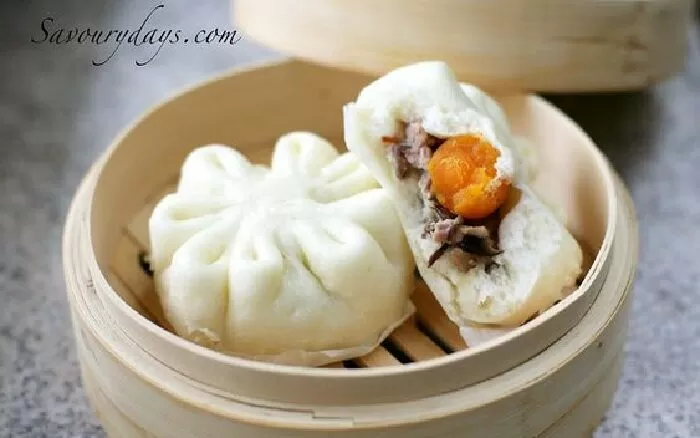 Bánh bao trứng muối