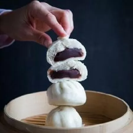 Bánh bao nhân đậu đỏ