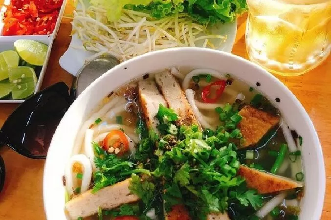 Bánh canh chả cá