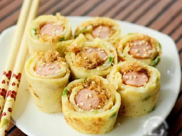 Bánh trứng cuộn