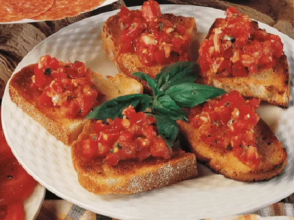 Bánh mì Bruschetta cà chua