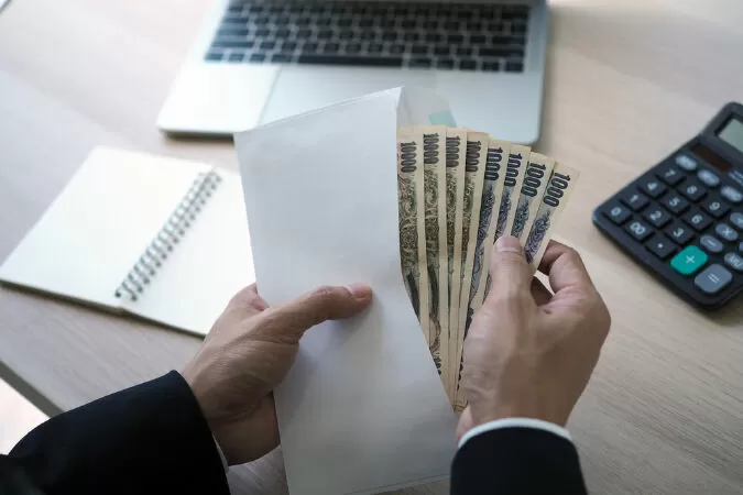 Có tiền lương hoặc hỗ trợ thực tập
