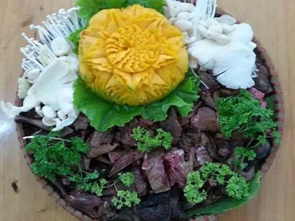 Nhà hàng Bồ Câu Chiến Sĩ