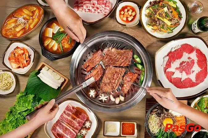 Buffet GoGi house
