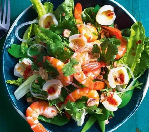 Salad tôm vải