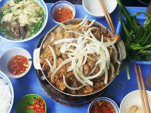 Quán ngan Huyền Anh