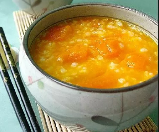 Chè bí đỏ đậu xanh