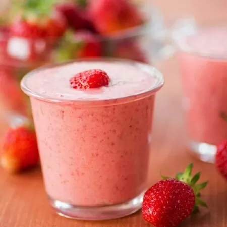 Smoothie dâu tây