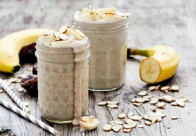 Smoothie chuối và yến mạch