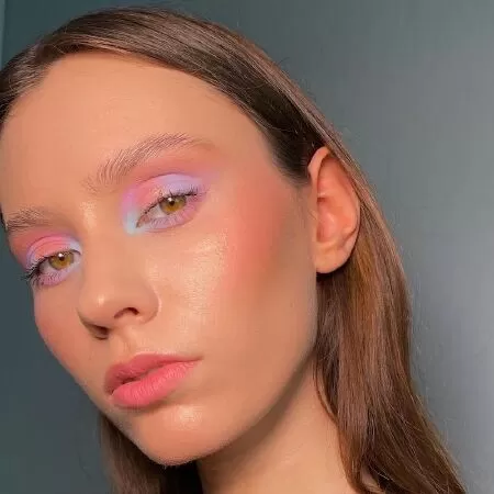 Kiểu trang điểm phấn mắt pastel mùa hè