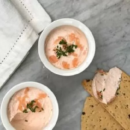 Pate cá hồi