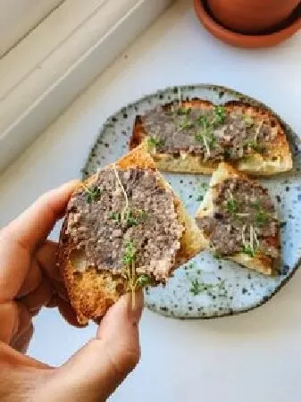 Pate chay với đậu