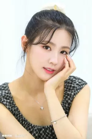 MIYEON((G)I-DLE)