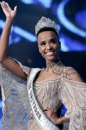 ZOZIBINI TUNZI (2019)