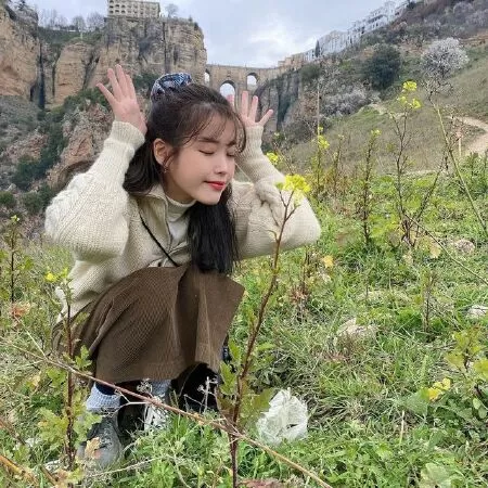 IU -Viện trợ chi phí phẫu thuật cho người khiếm thính