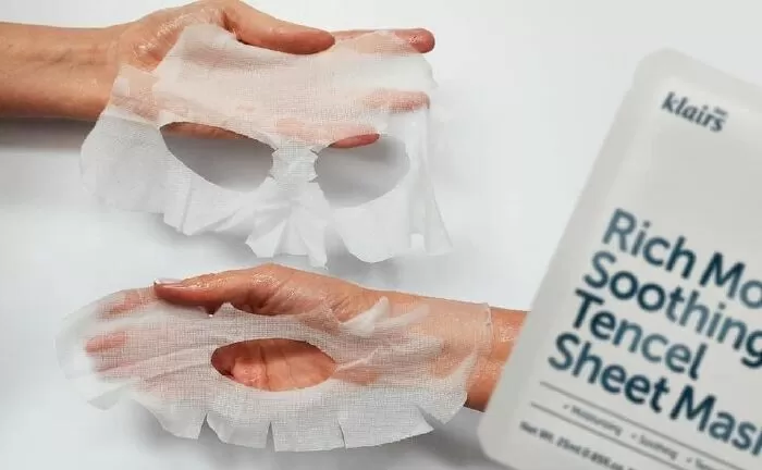 Mặt nạ giấy Dear Klairs Rich Moist Soothing Tencel Sheet Mask