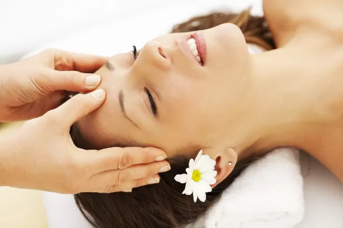 Massage mặt