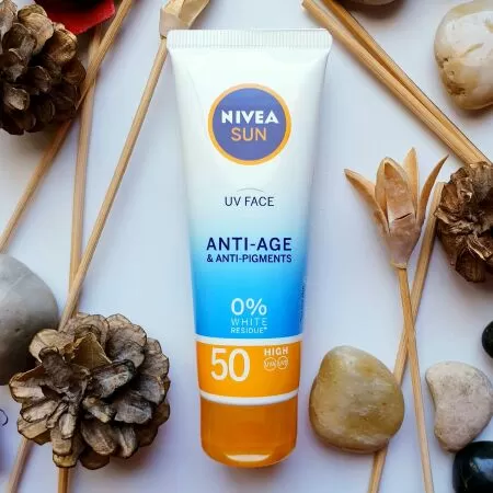 Kem chống nắng Nivea Sun UV Face Shine Control