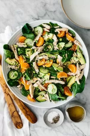 Salad ức gà xé