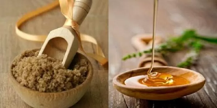 Tẩy tế bào chết đường nâu và mật ong