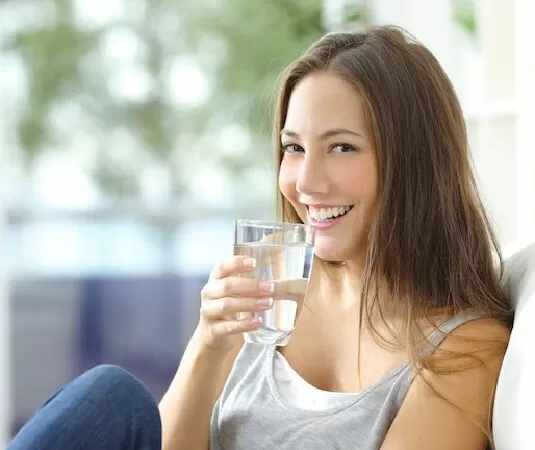 Uống đủ nước