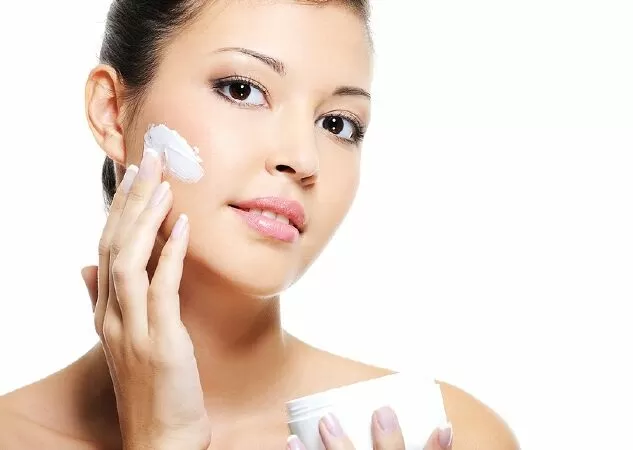 Dưỡng ẩm hằng ngày