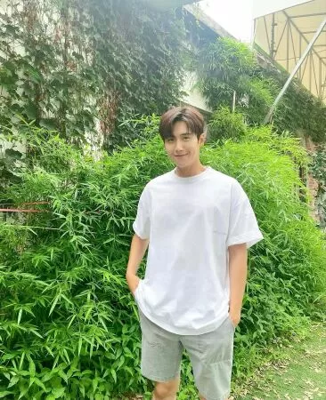 Kim Seon Ho