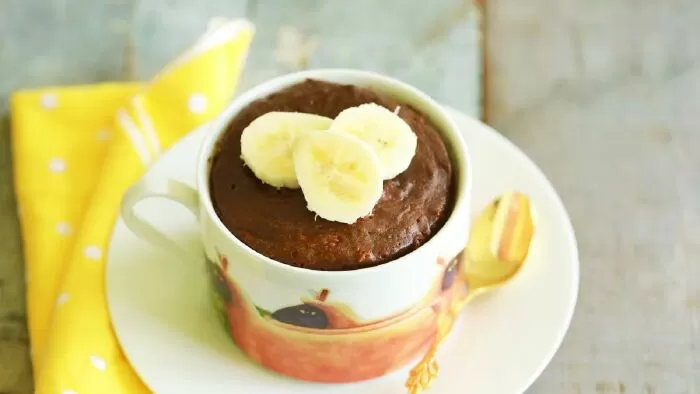 Mug cake socola chuối quinoa