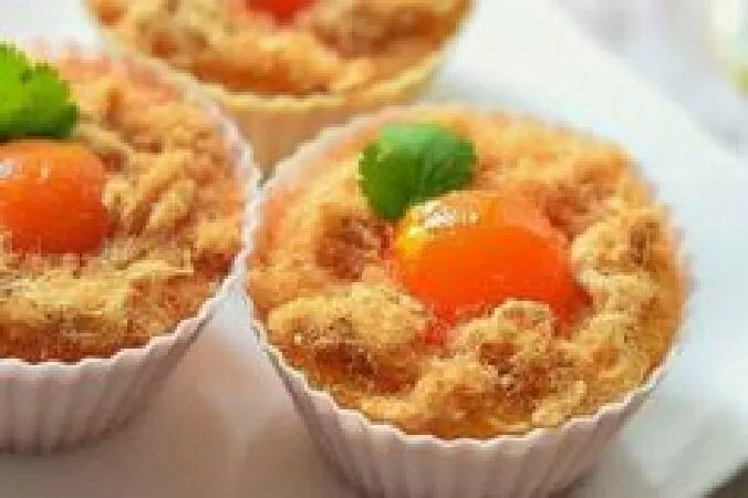 Bánh bông lan trứng muối