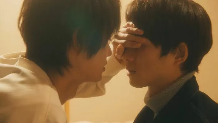Đường Kẻ Tình Yêu - Love On The Line