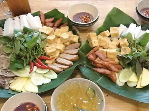 Bún Lòng Heo mắm tôm– Hẻm 276 Thống Nhất