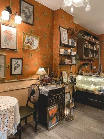Random Tea Room