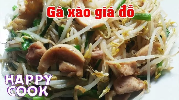 Thịt gà xào giá giòn ngọt
