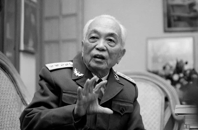 Lời ru Vĩ nhân - Nguyễn Minh Tâm
