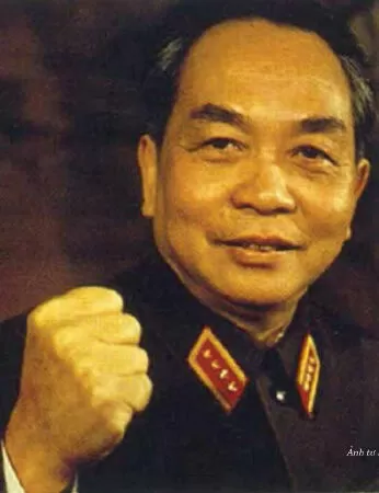 Lòng dân - Đỗ Quý Doãn