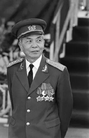 Rạng đường xuân - Nguyễn Văn Thính