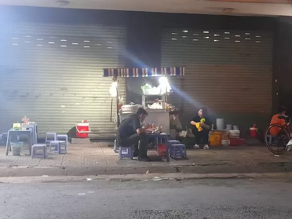 Hủ tiếu gõ - Cao đẳng Kinh Tế Đối Ngoại