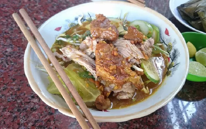 Nguyên phát - Hủ tiếu xa tế nai