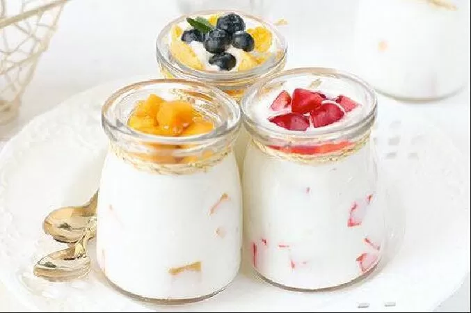 Sữa chua nguyên chất