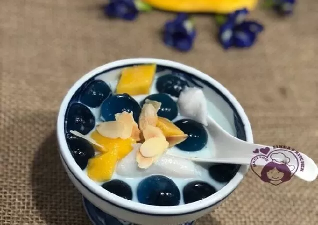 Chè thái hoa đậu biếc