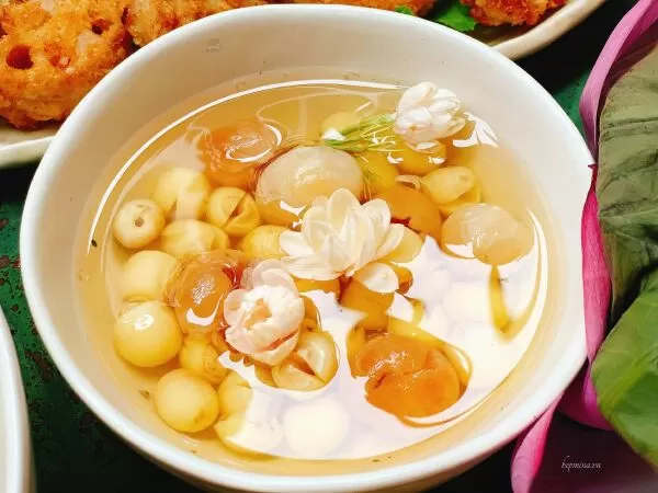 Chè hạt sen long nhãn