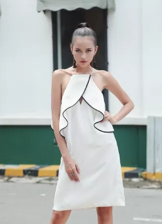 “Chân dài” trên sàn catwalk