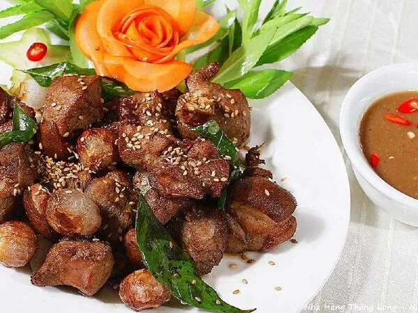 Nhà hàng Thăng Long